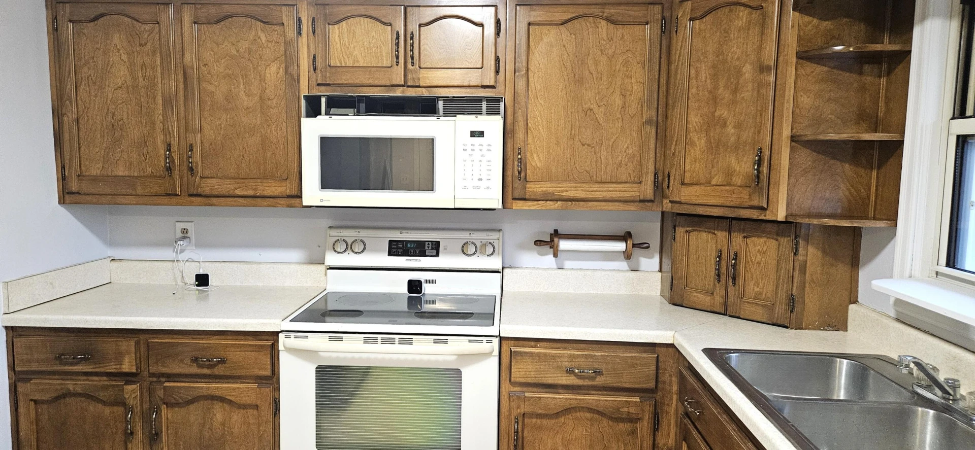 159 Oaklawn AVE NE - Photo 9