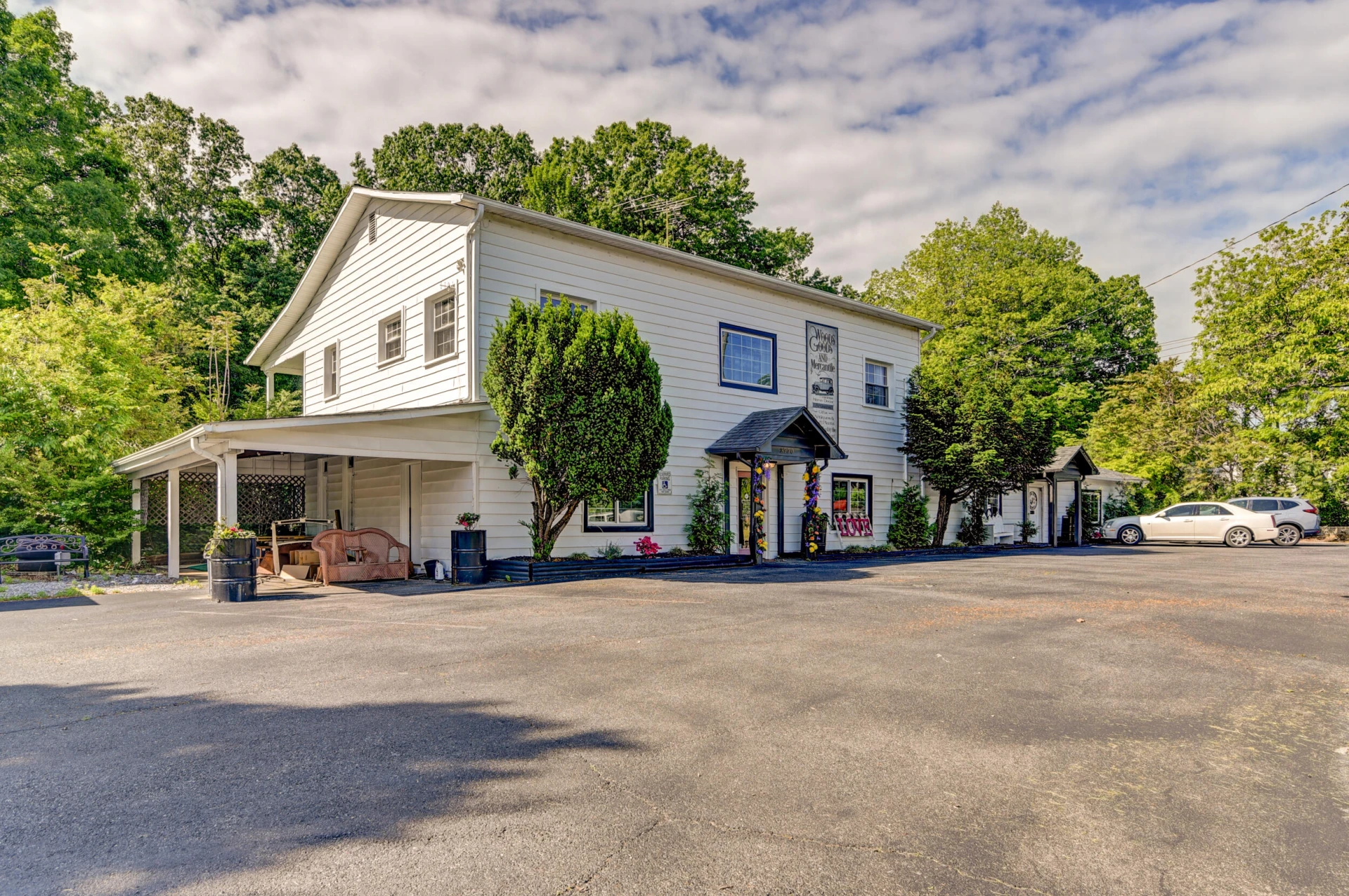 2770 W Lynchburg Salem