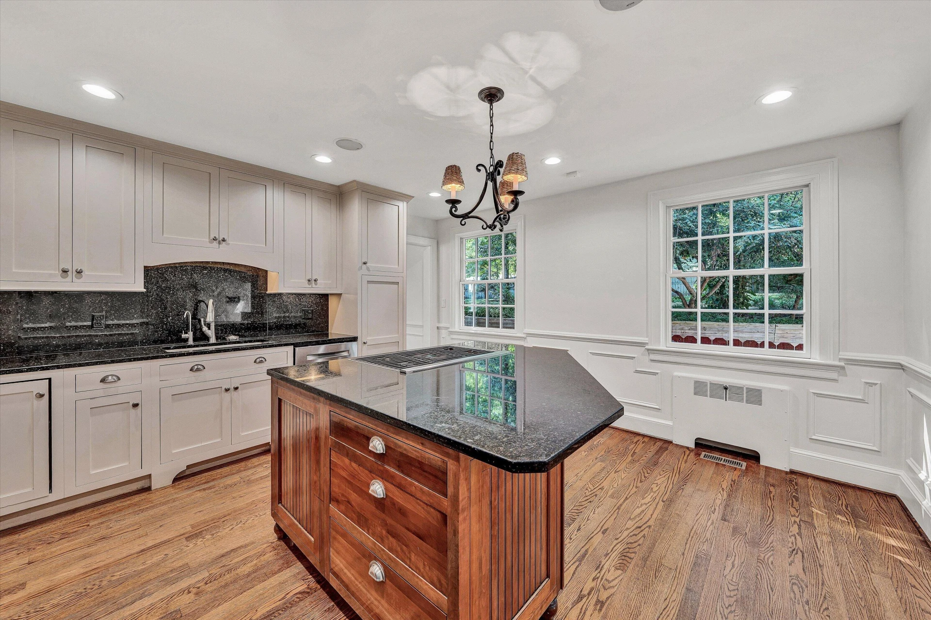 3052 Poplar LN SW - Photo 12