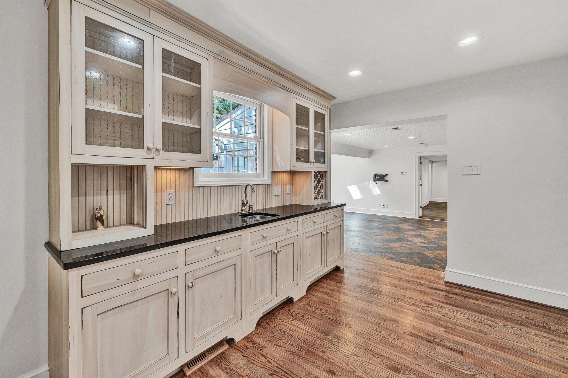3052 Poplar LN SW - Photo 18