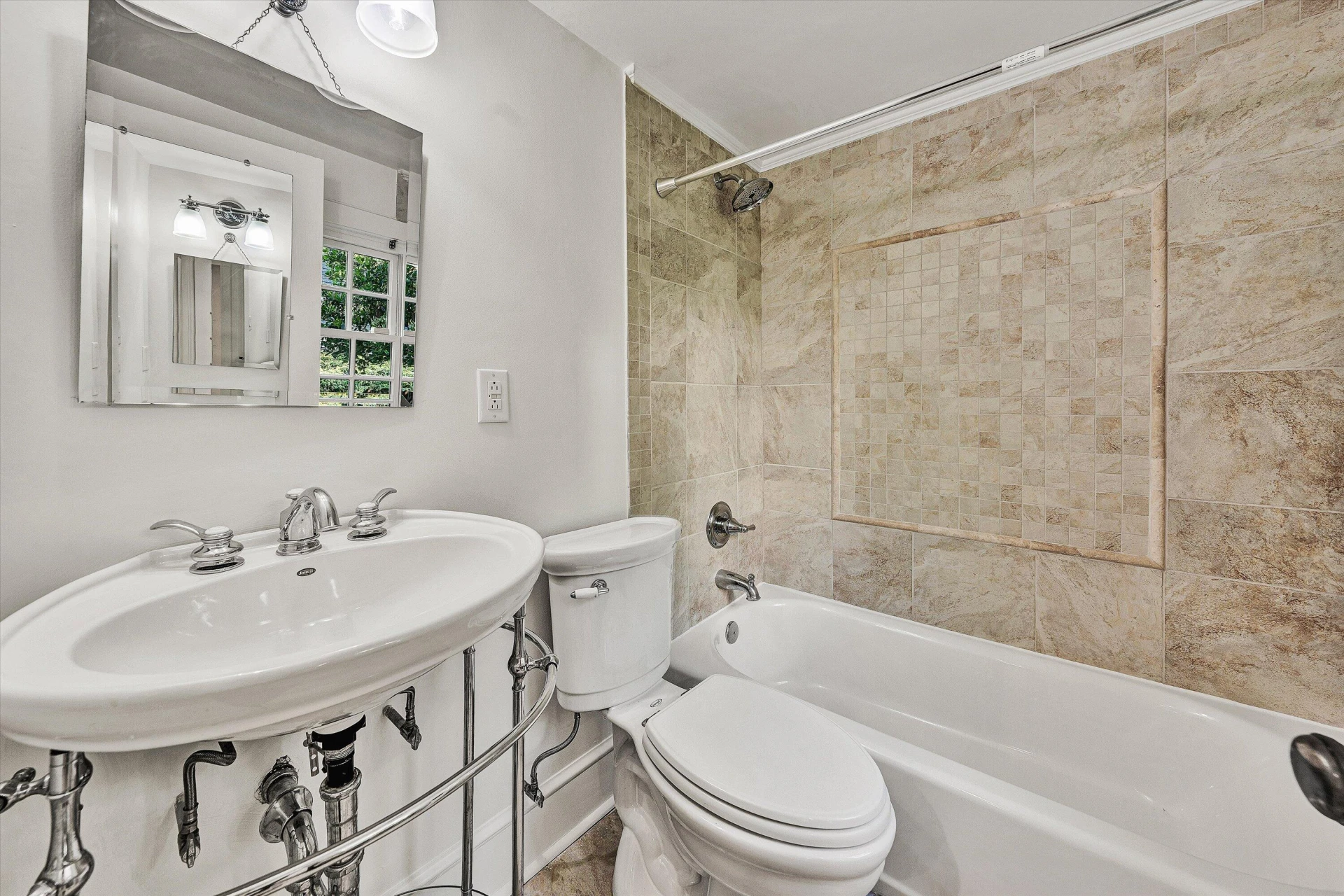 3052 Poplar LN SW - Photo 23