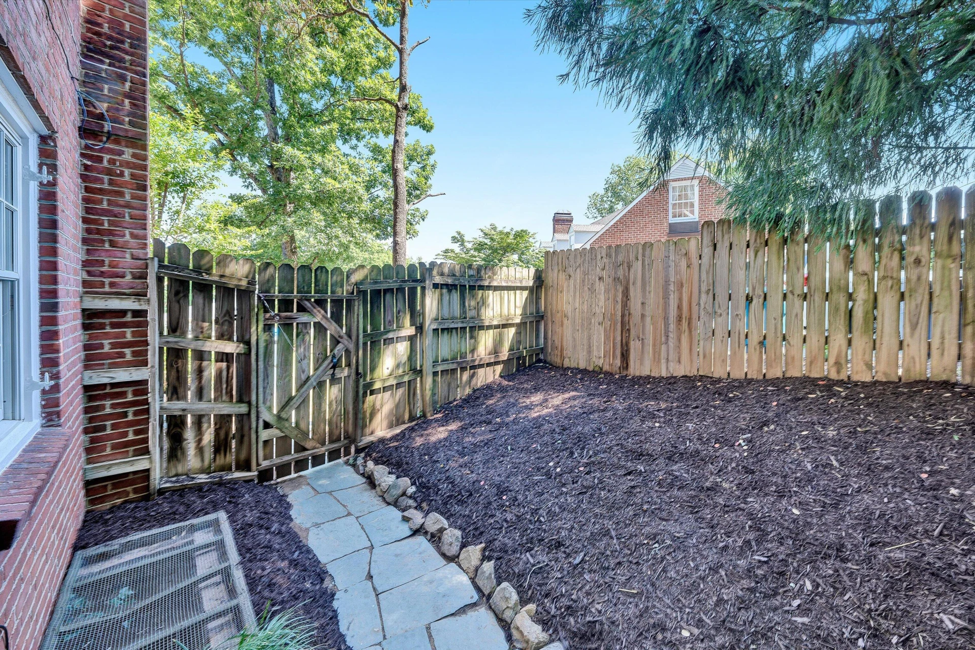 3052 Poplar LN SW - Photo 54