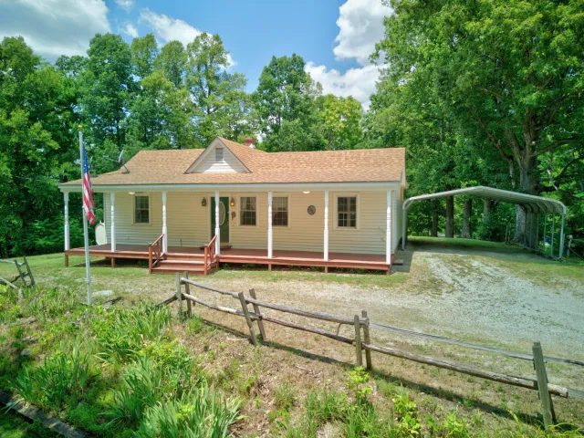 937 Waidsboro RD, Ferrum, VA, 24088
