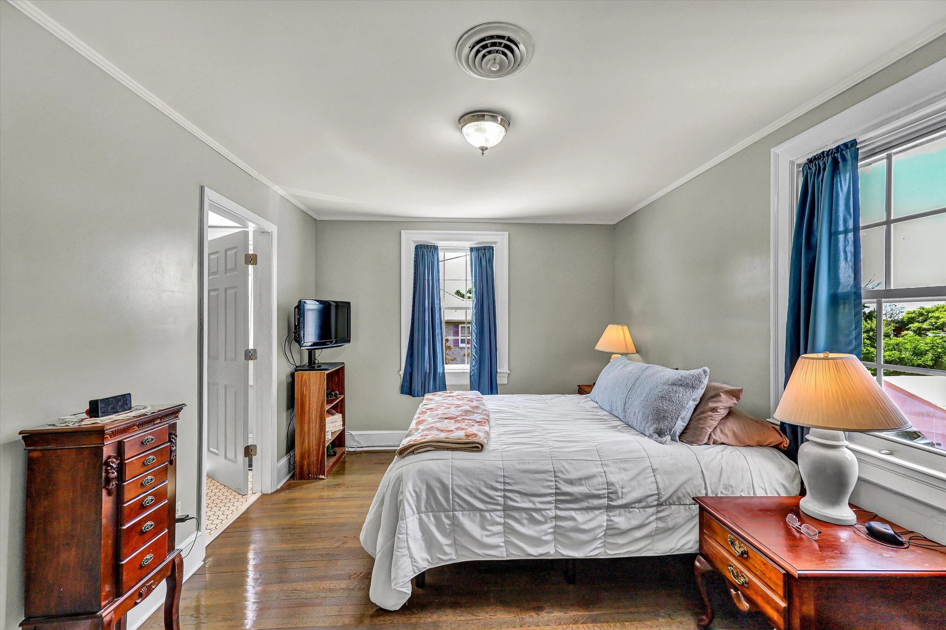 708 Starling AVE - Photo 15