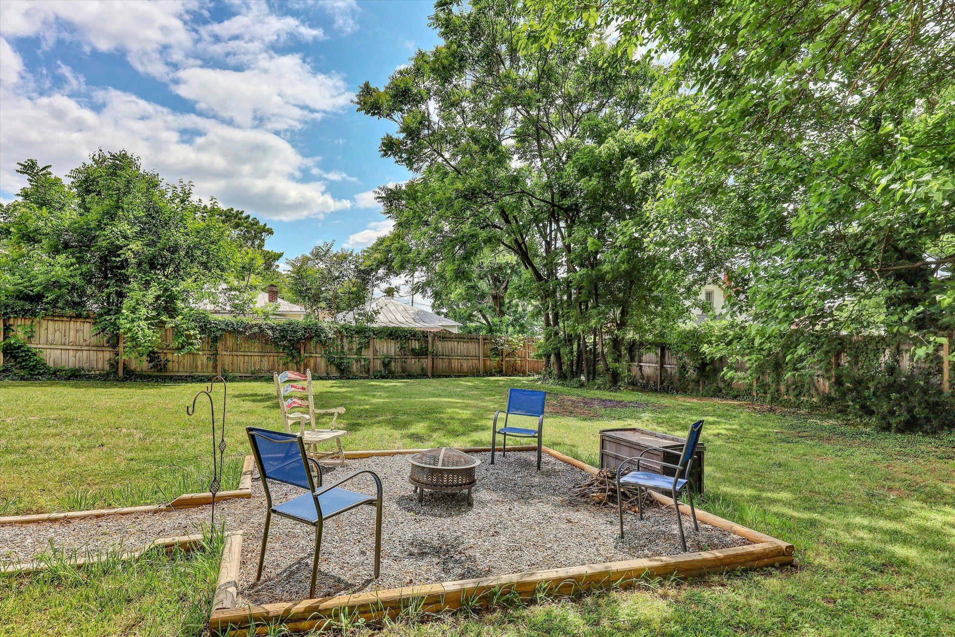 708 Starling AVE - Photo 34