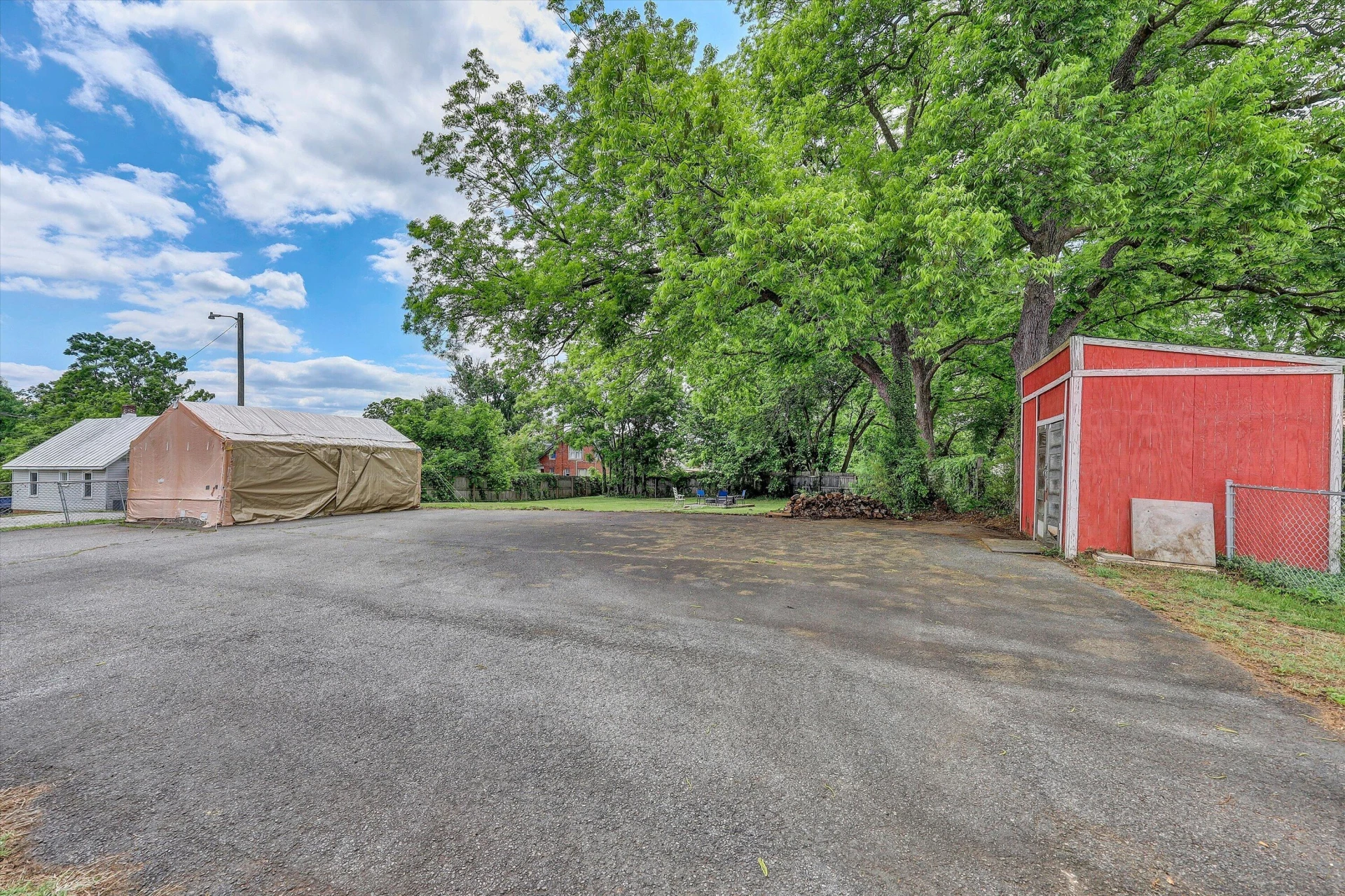 708 Starling AVE - Photo 35