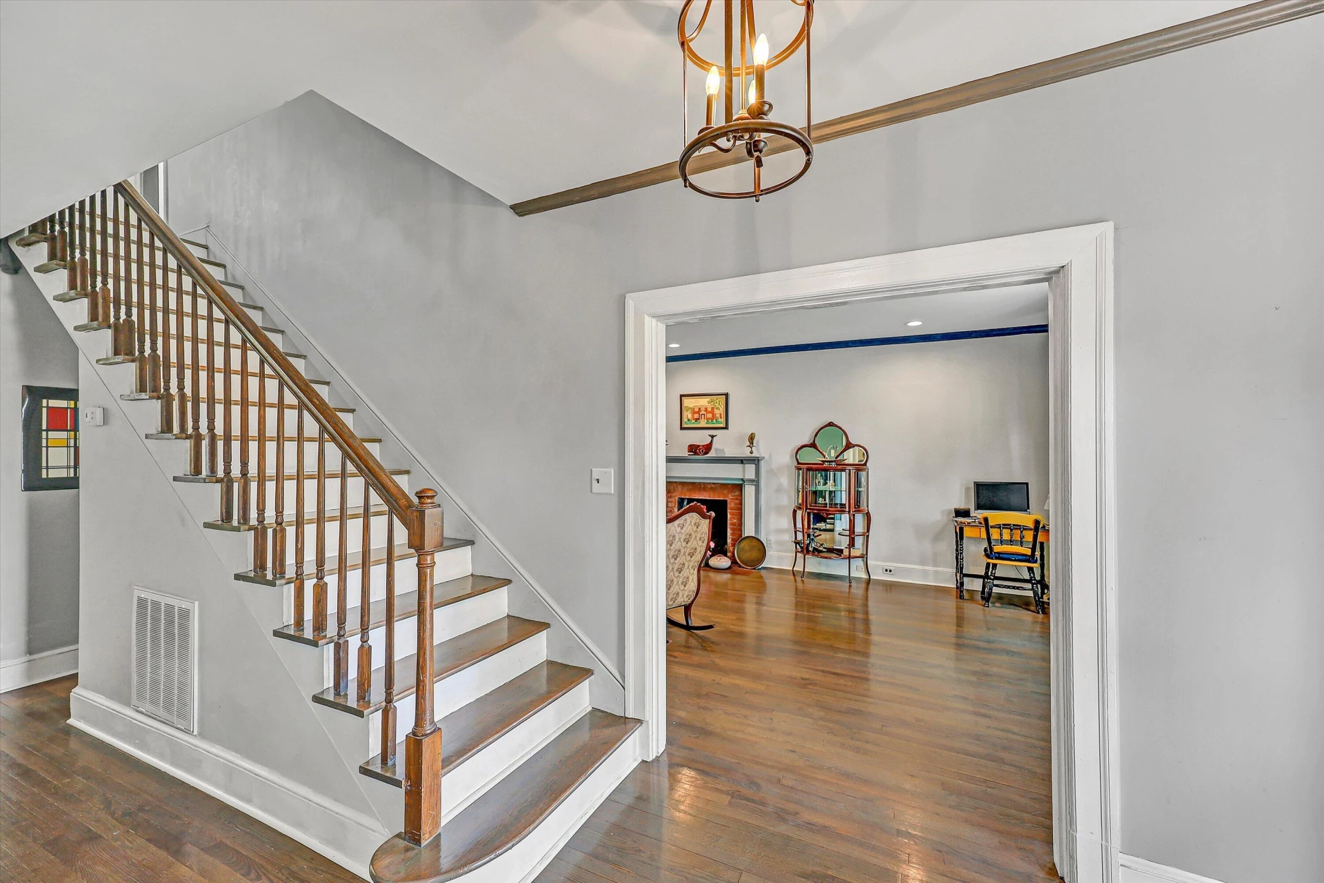 708 Starling AVE - Photo 8