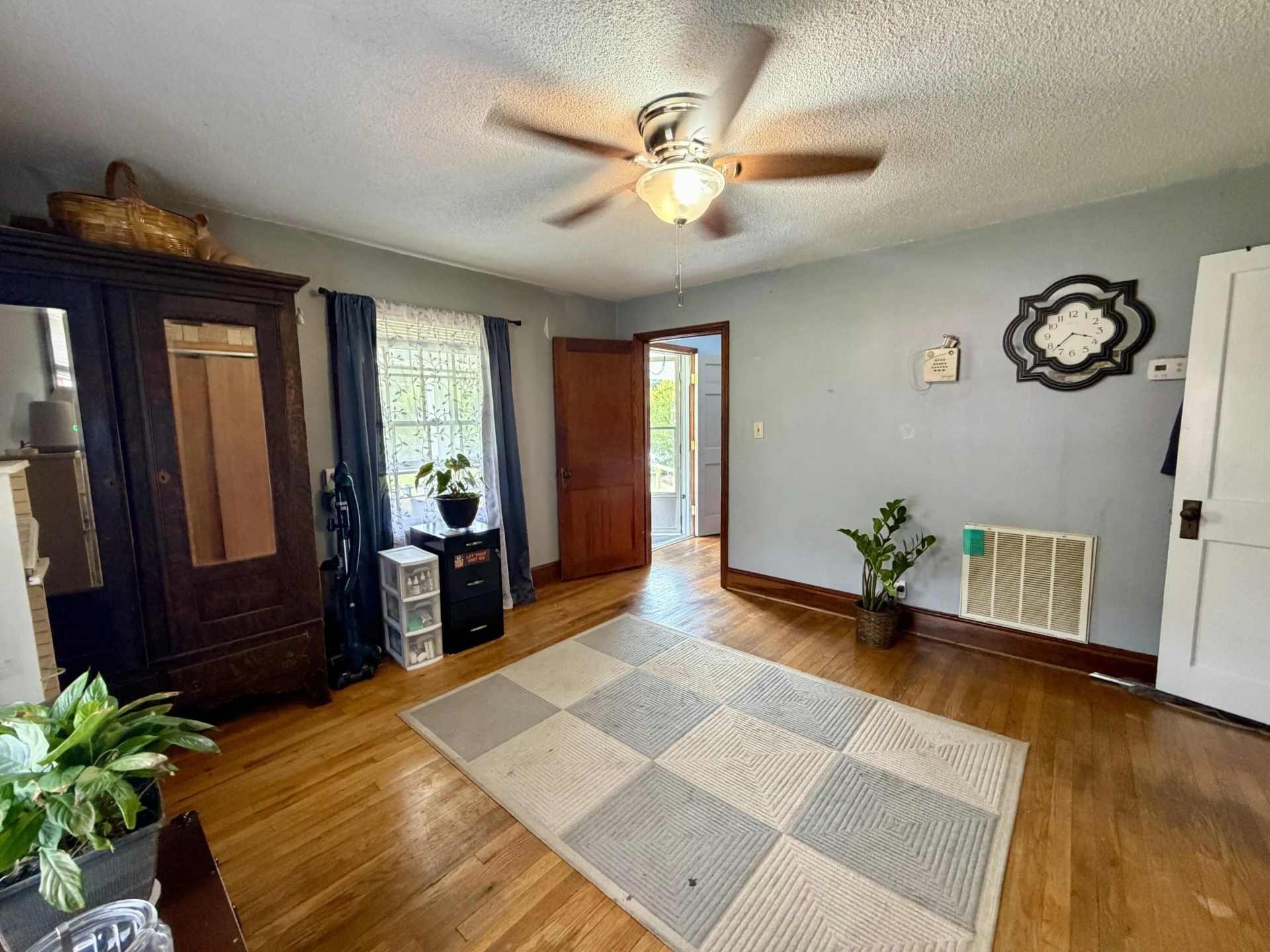 1491 Jones Ridge RD - Photo 5