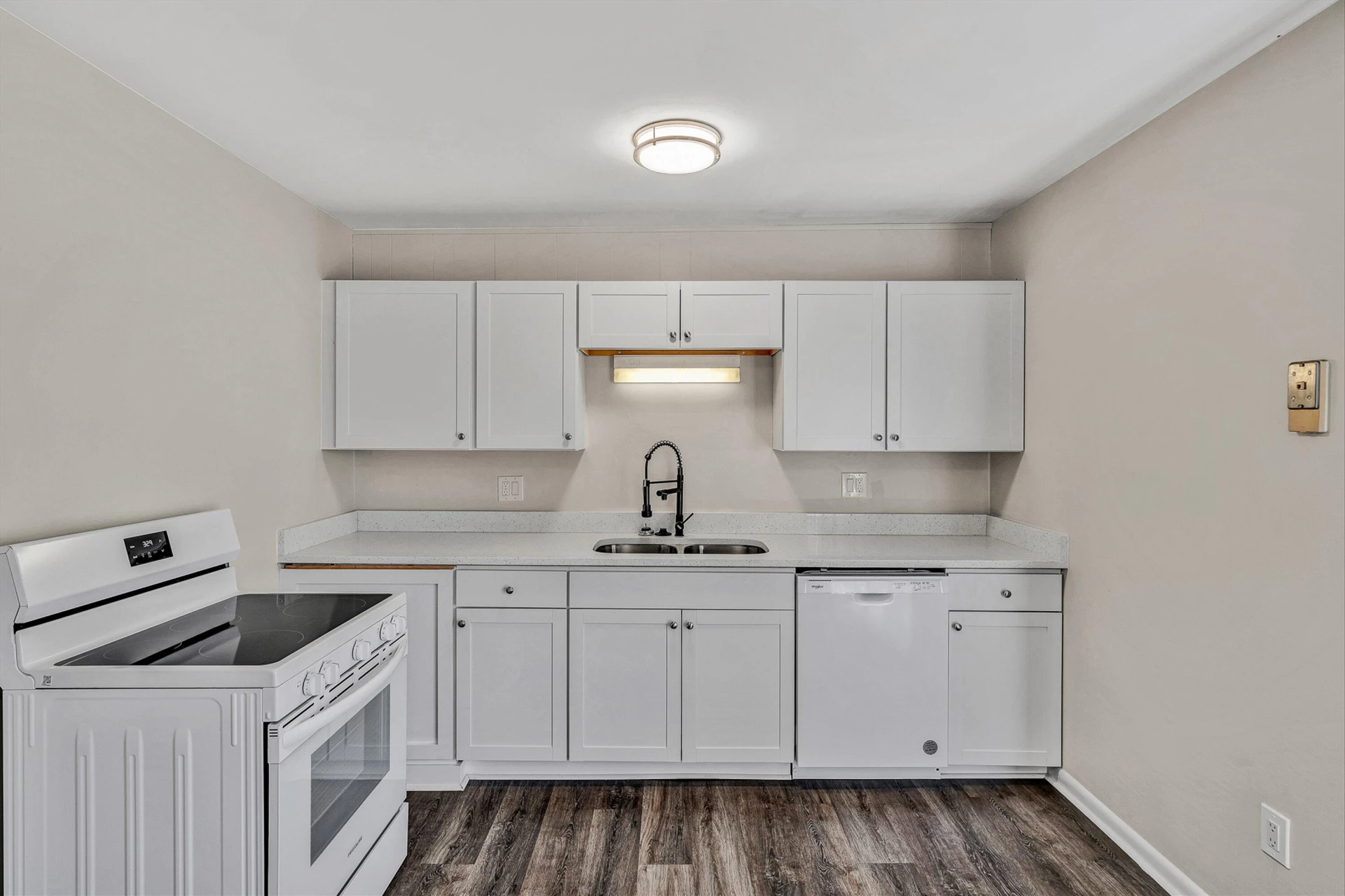2153 Mulberry ST #2153, 2155,2157, 2159 - Photo 14