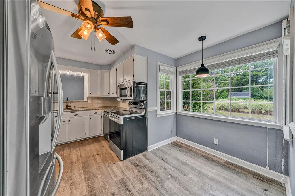 920 Tremont RD - Photo 8