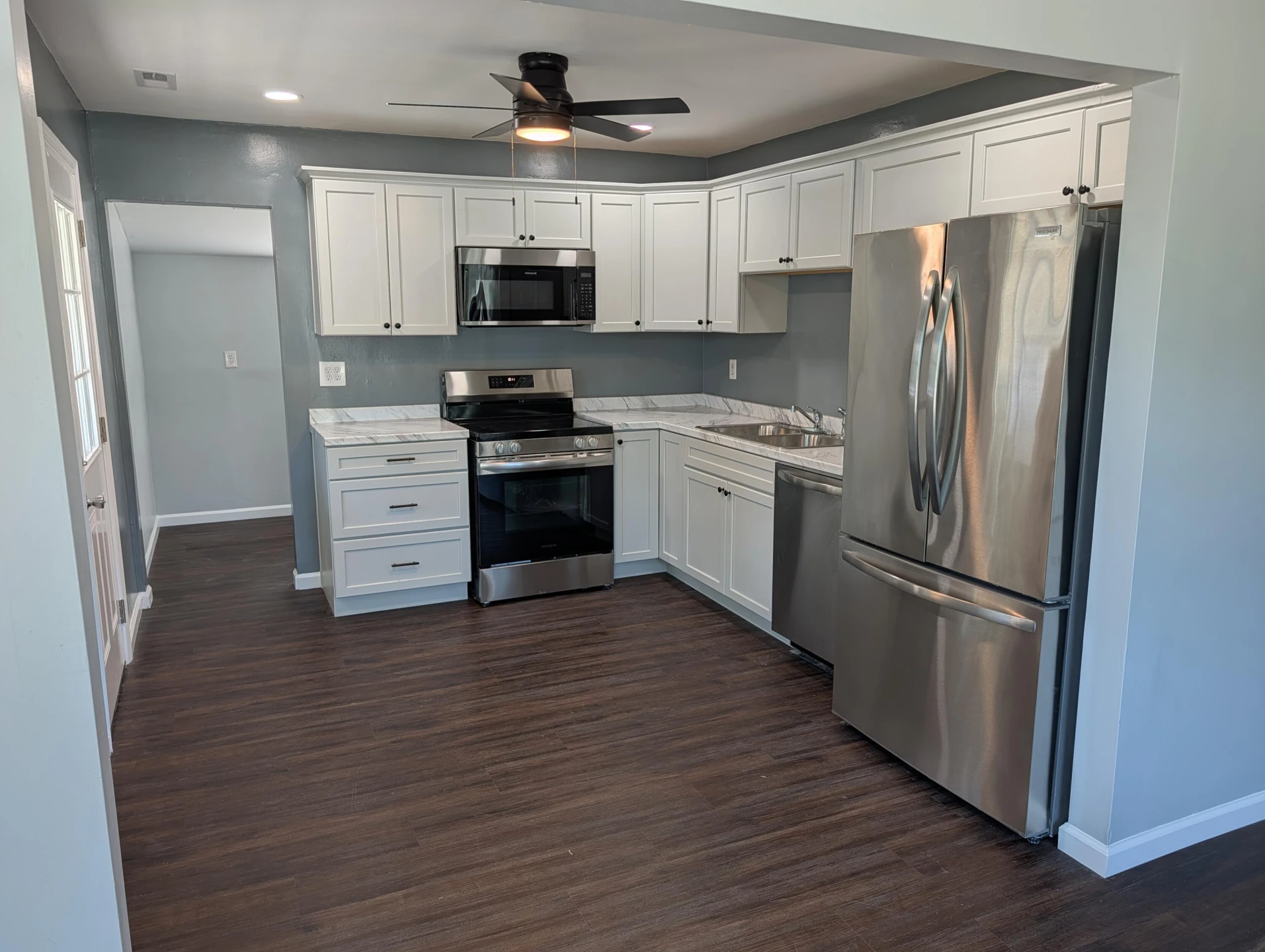 1323 Dudley ST NW - Photo 12