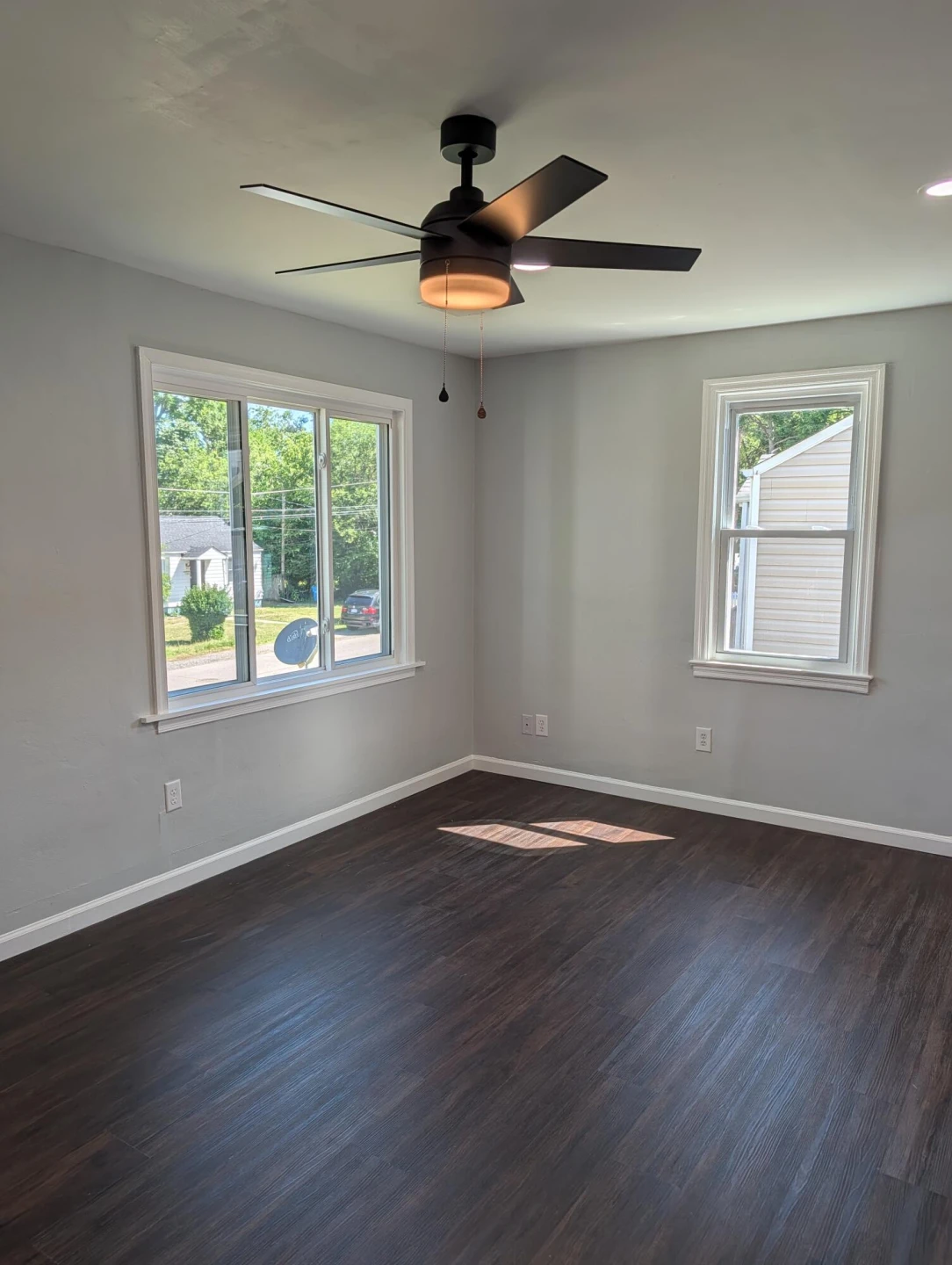 1323 Dudley ST NW - Photo 5