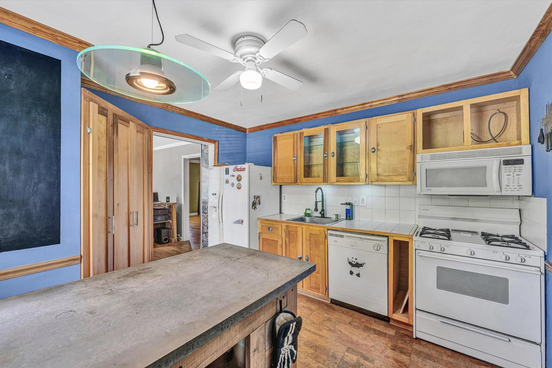 2750 Derwent DR SW - Photo 10
