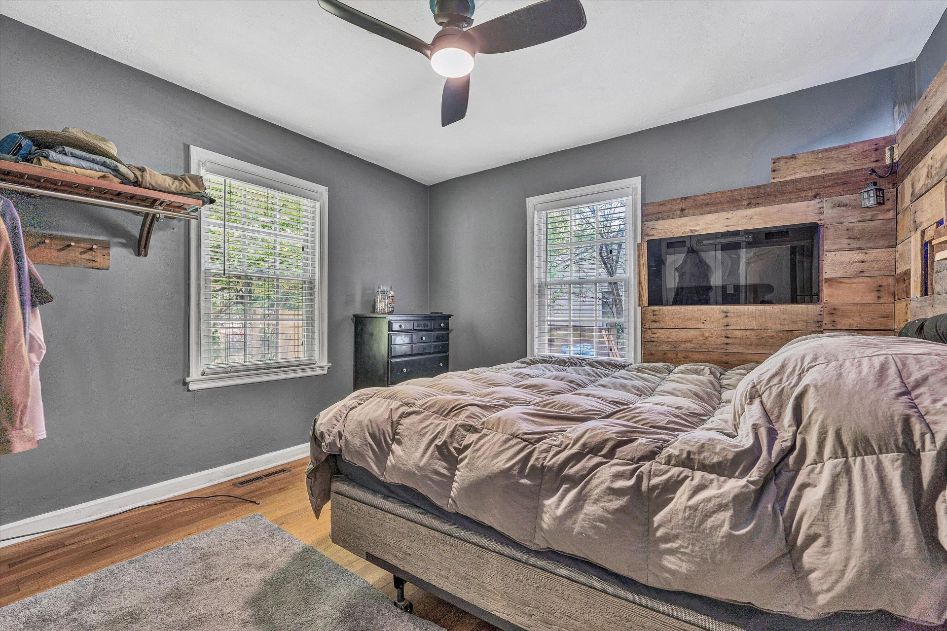 2750 Derwent DR SW - Photo 13