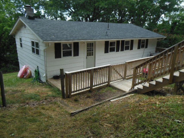 2402 Mount Pleasant Church RD - Photo 3