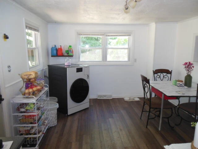 2402 Mount Pleasant Church RD - Photo 8