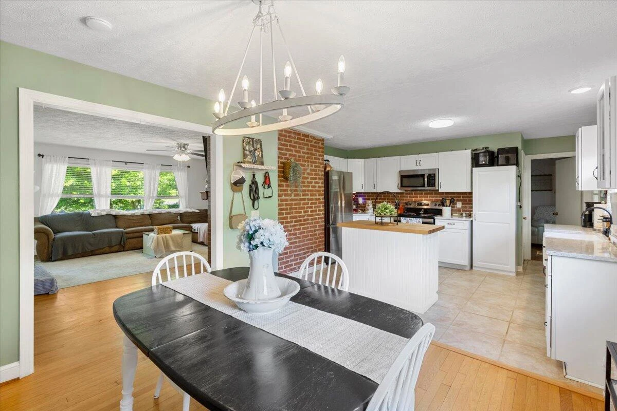 9806 Floyd Pike - Photo 10