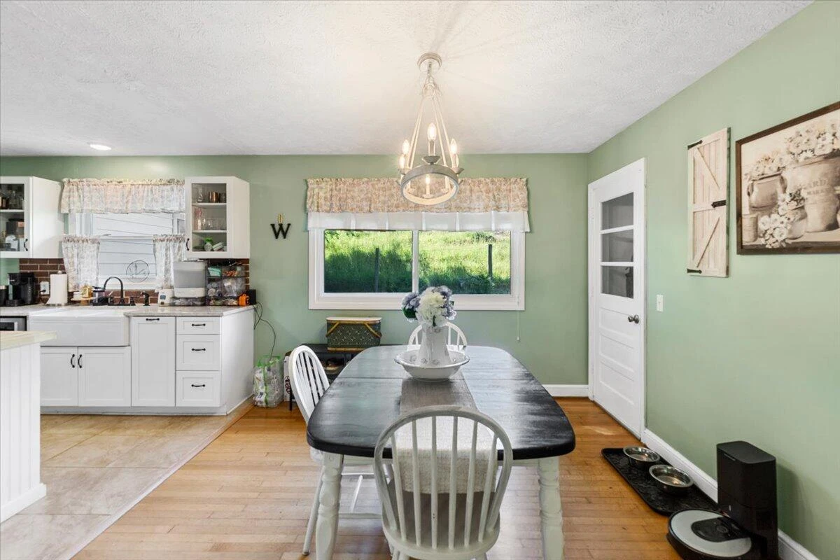 9806 Floyd Pike - Photo 17