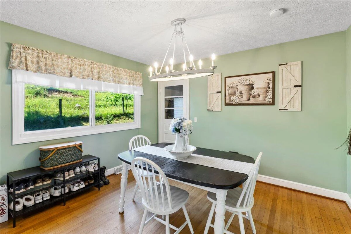 9806 Floyd Pike - Photo 18