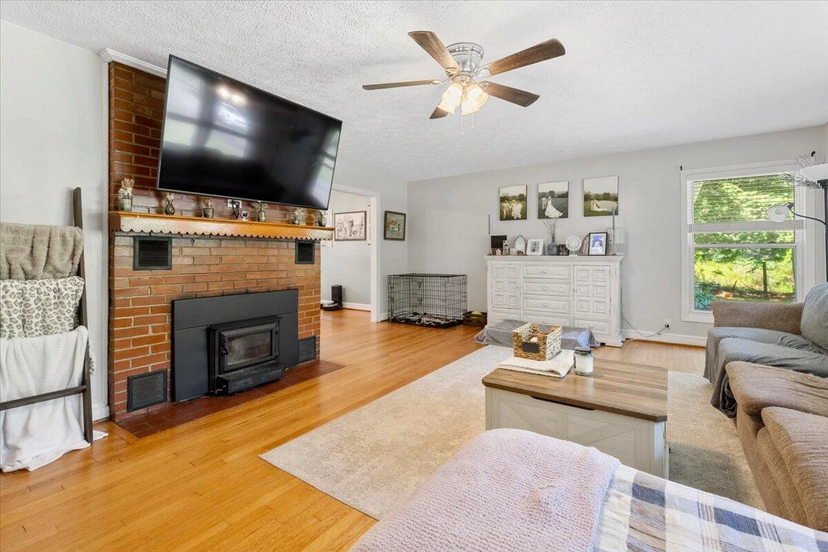 9806 Floyd Pike - Photo 21