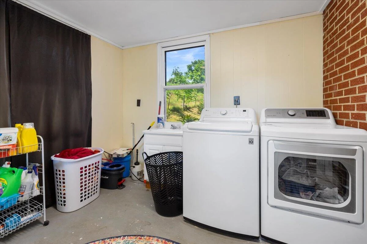9806 Floyd Pike - Photo 35