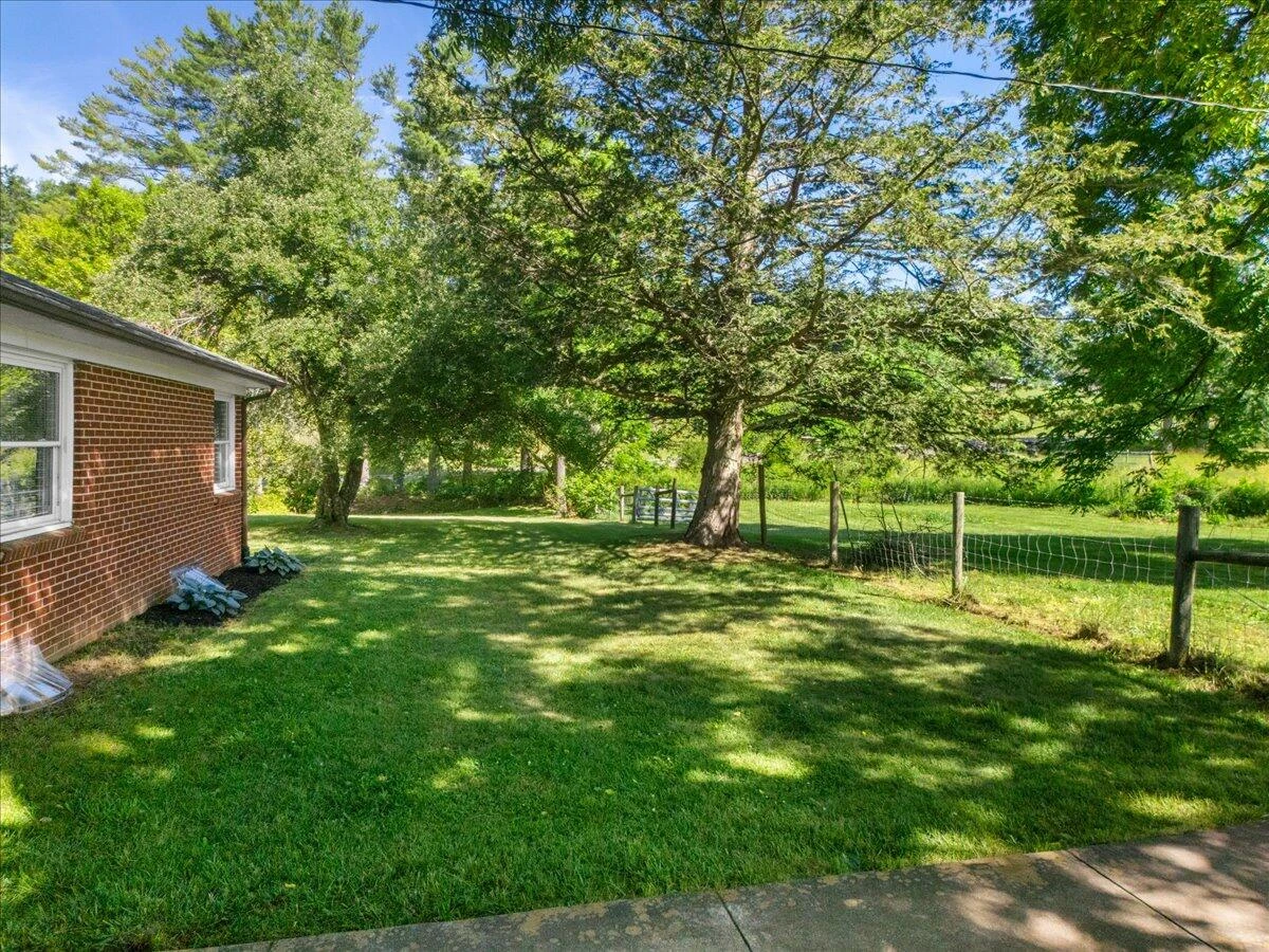 9806 Floyd Pike - Photo 53
