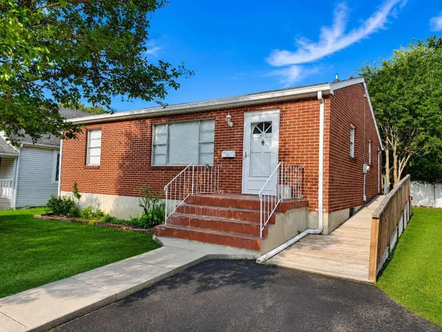 425 Goodwin AVE, Salem, VA, 24153