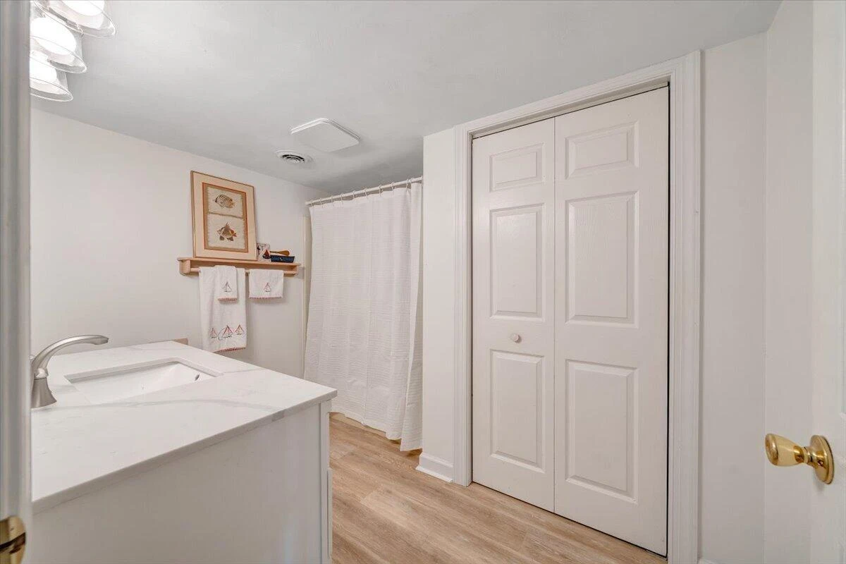 194-220 Kings WAY - Photo 38