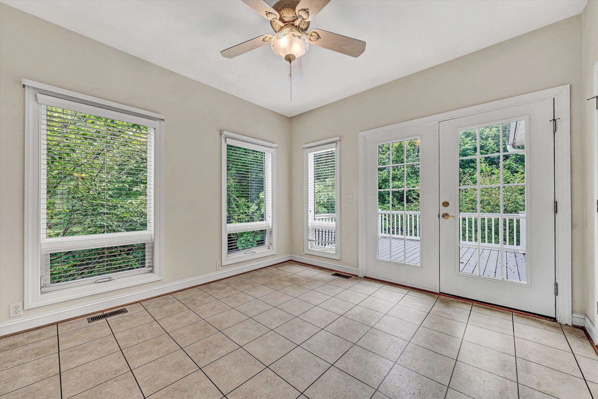 131 STONEY MILL RD - Photo 14