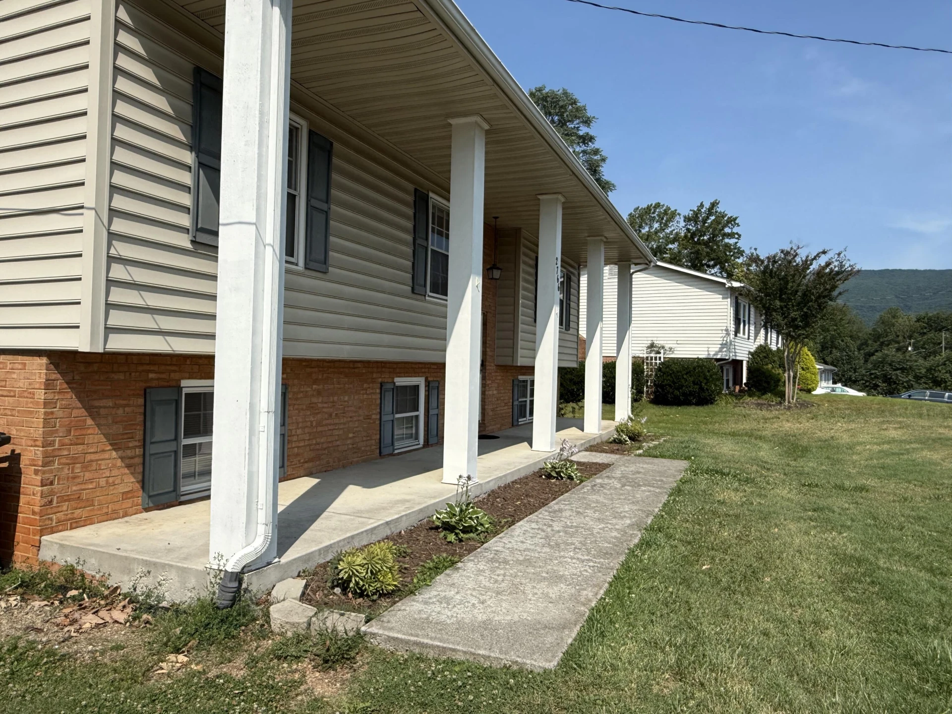 2766 Fletcher ST - Photo 37