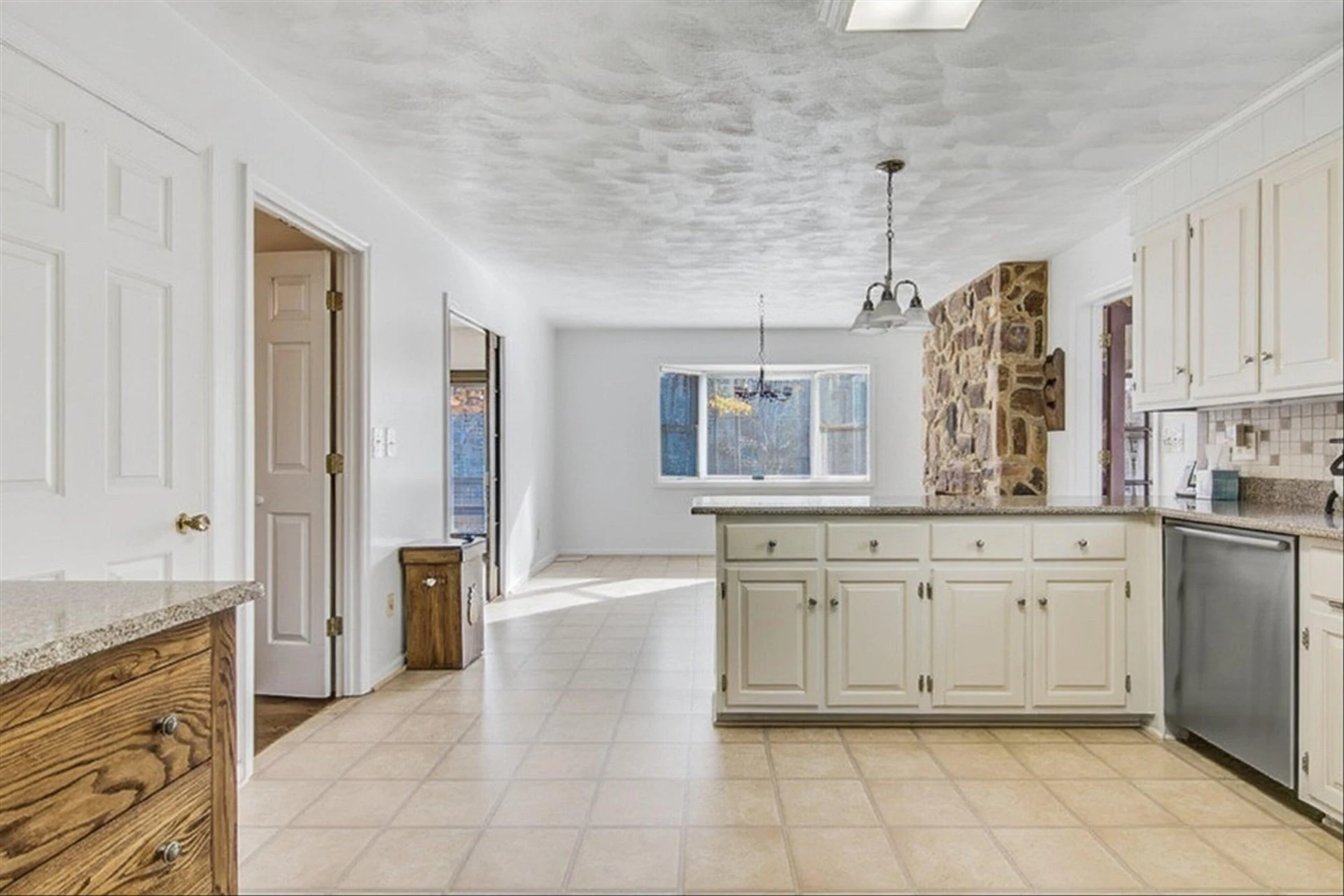 570 MIREY BRANCH RD - Photo 10