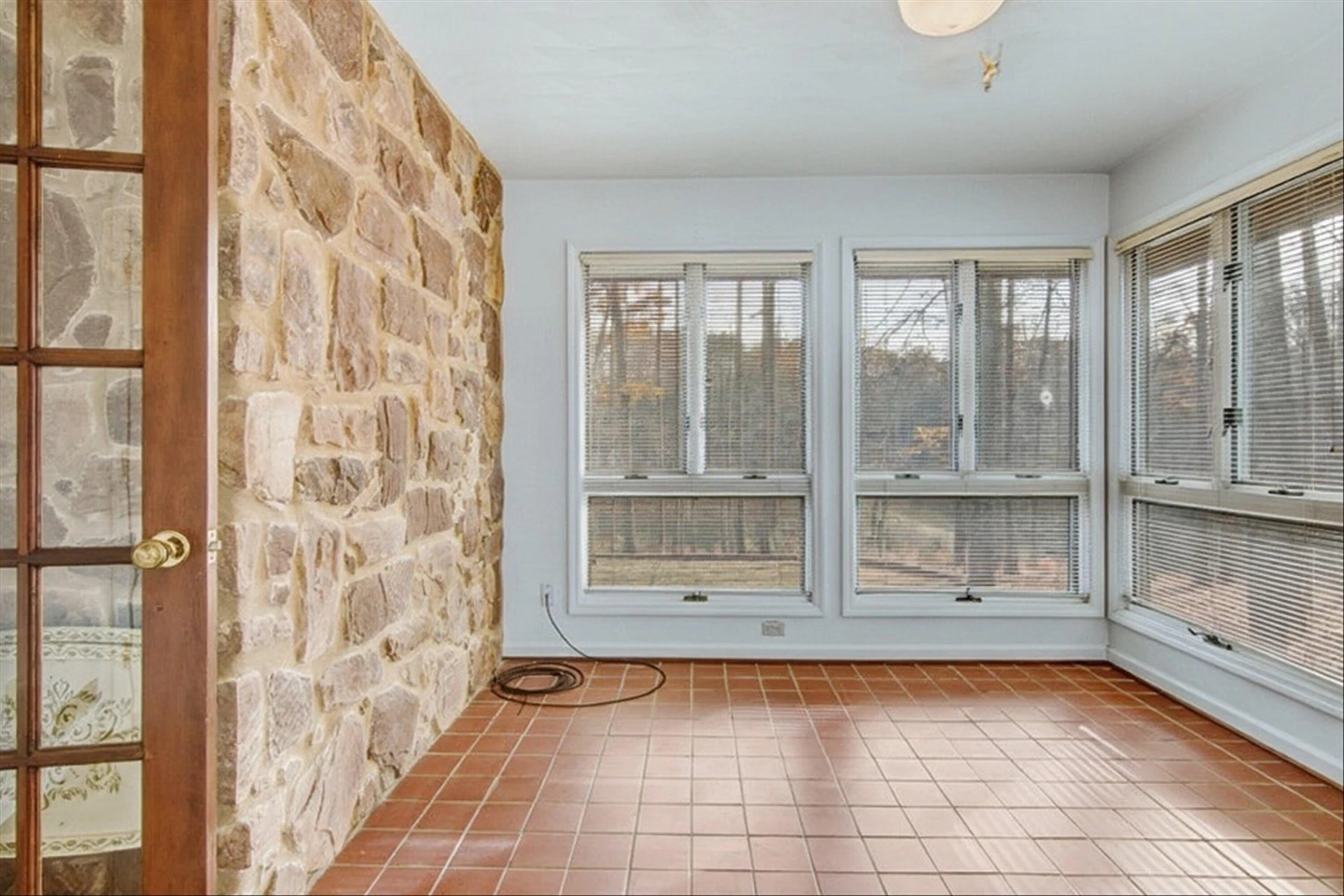 570 MIREY BRANCH RD - Photo 17