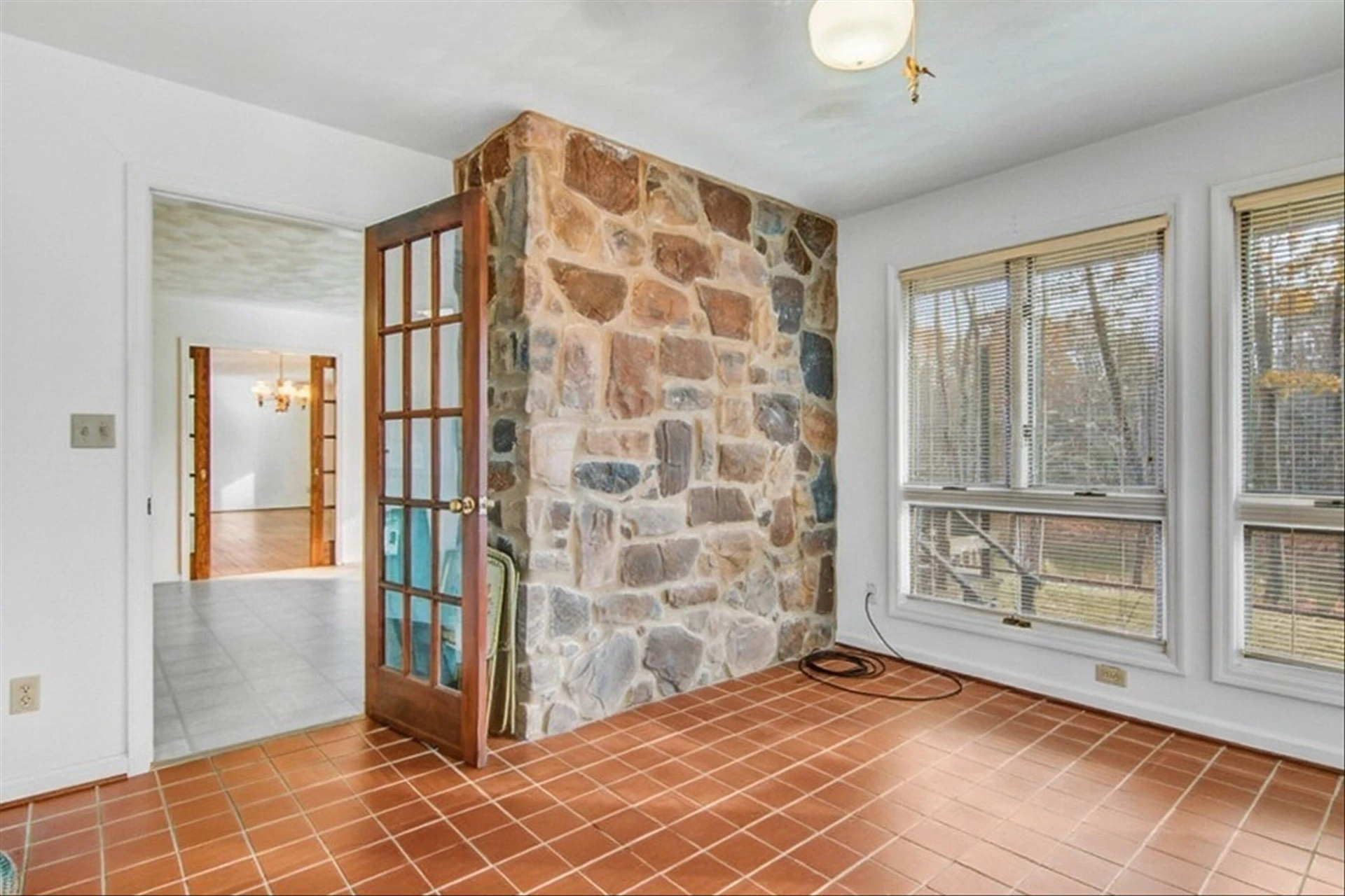 570 MIREY BRANCH RD - Photo 18