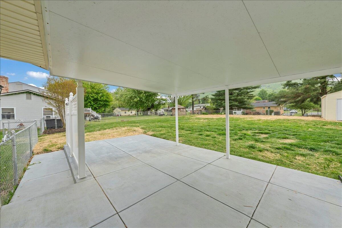 197 Apple Tree RD - Photo 36