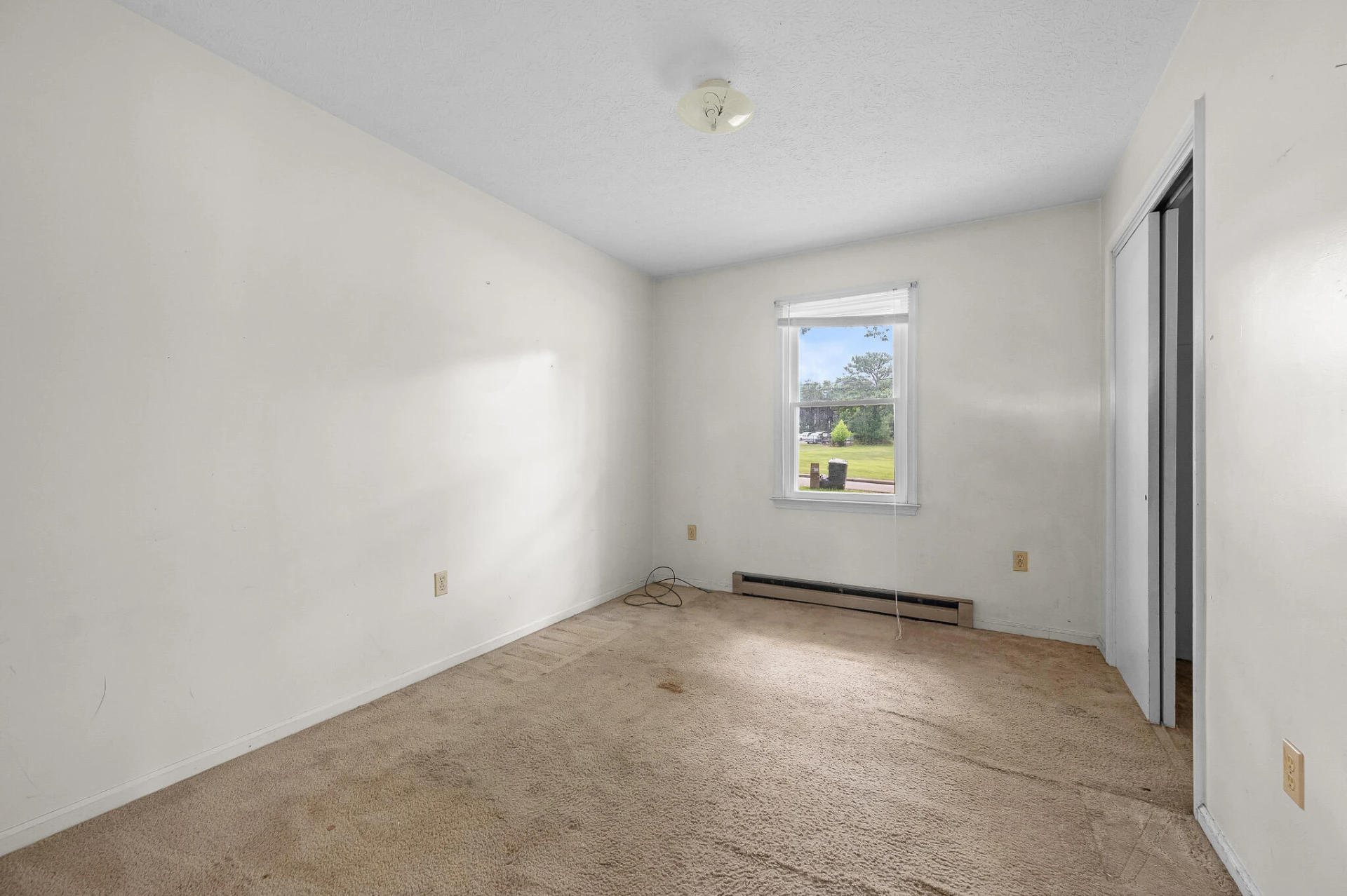 2145 McGhee ST - Photo 17