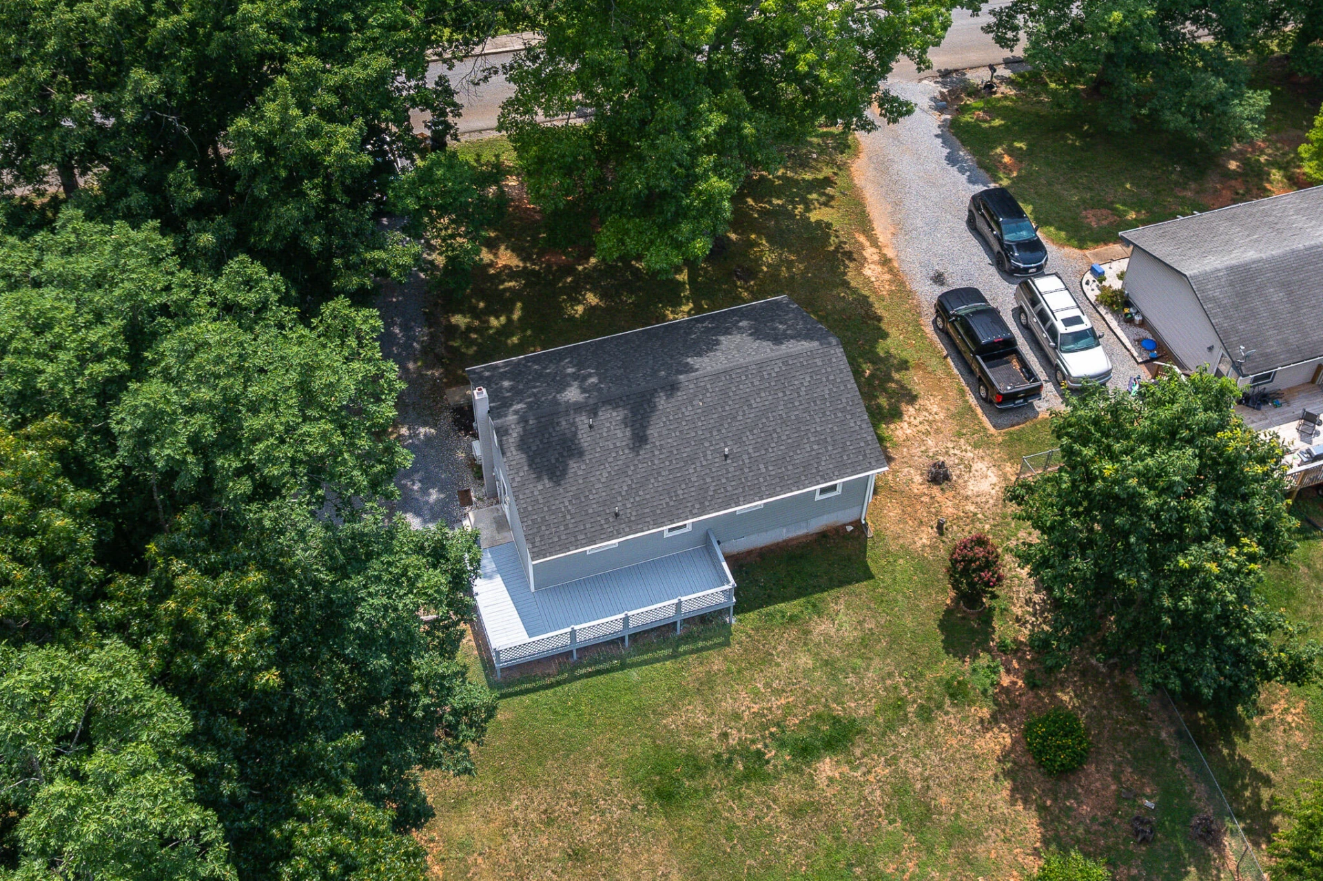 2145 McGhee ST - Photo 32