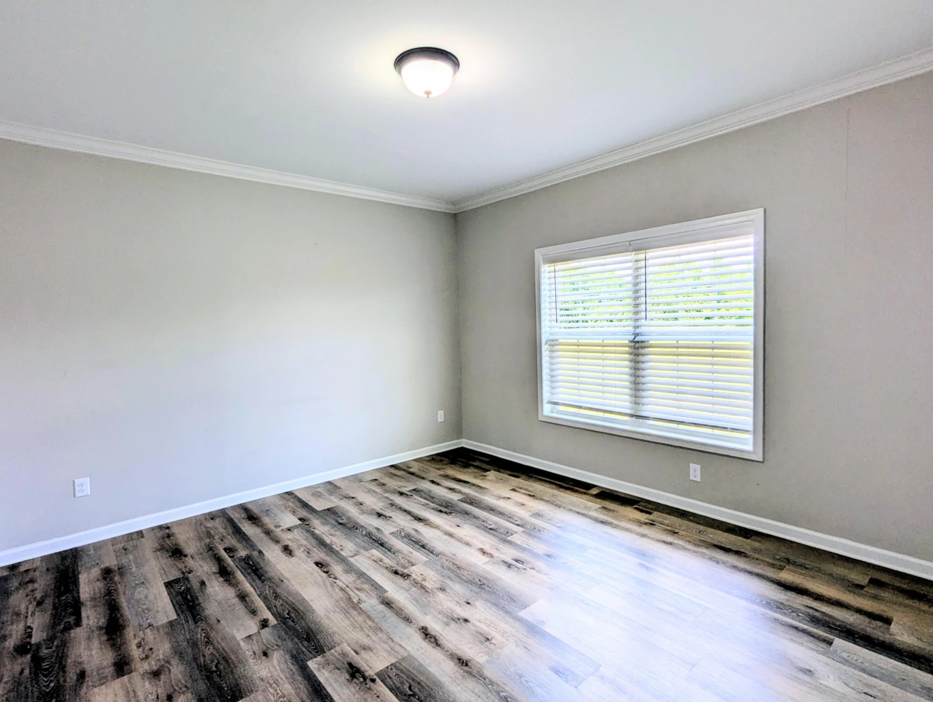 1345 Hale RD NE - Photo 12