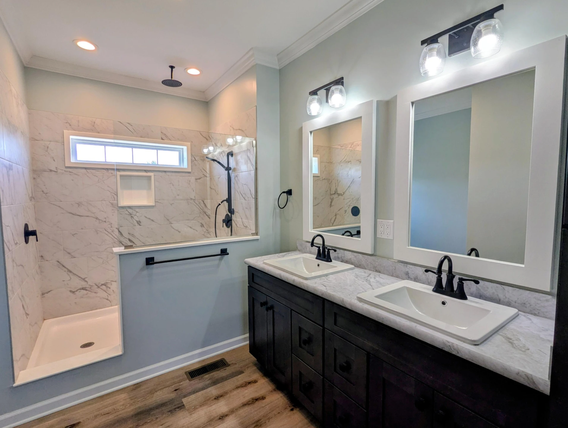 1345 Hale RD NE - Photo 13