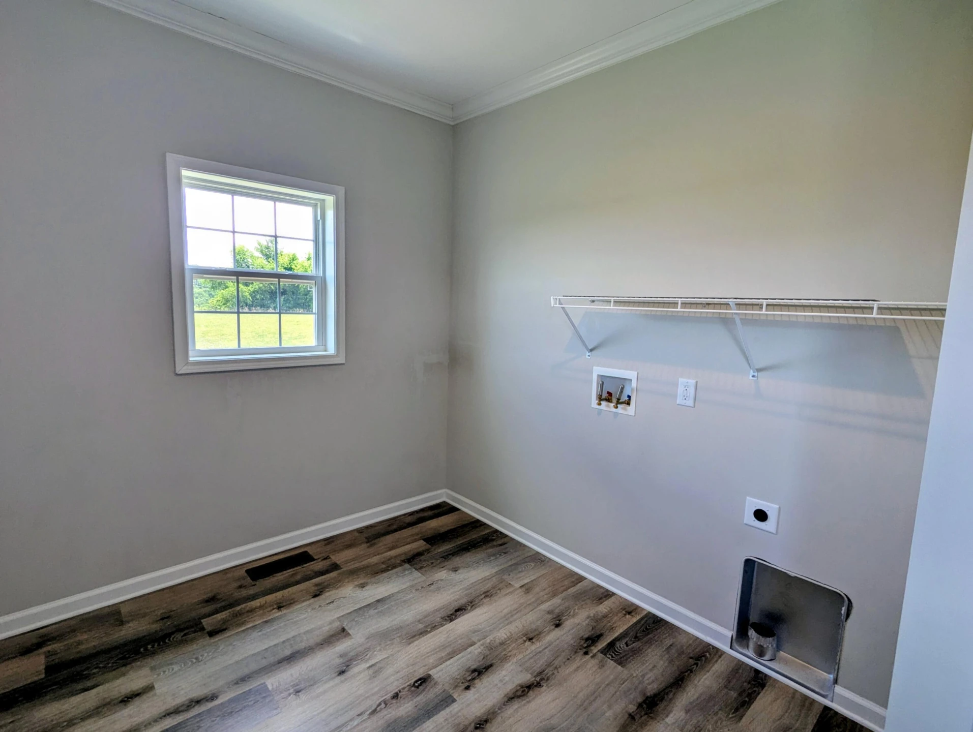1345 Hale RD NE - Photo 18
