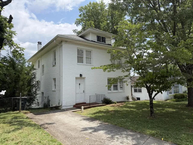 502 N Market ST, Salem, VA, 24153