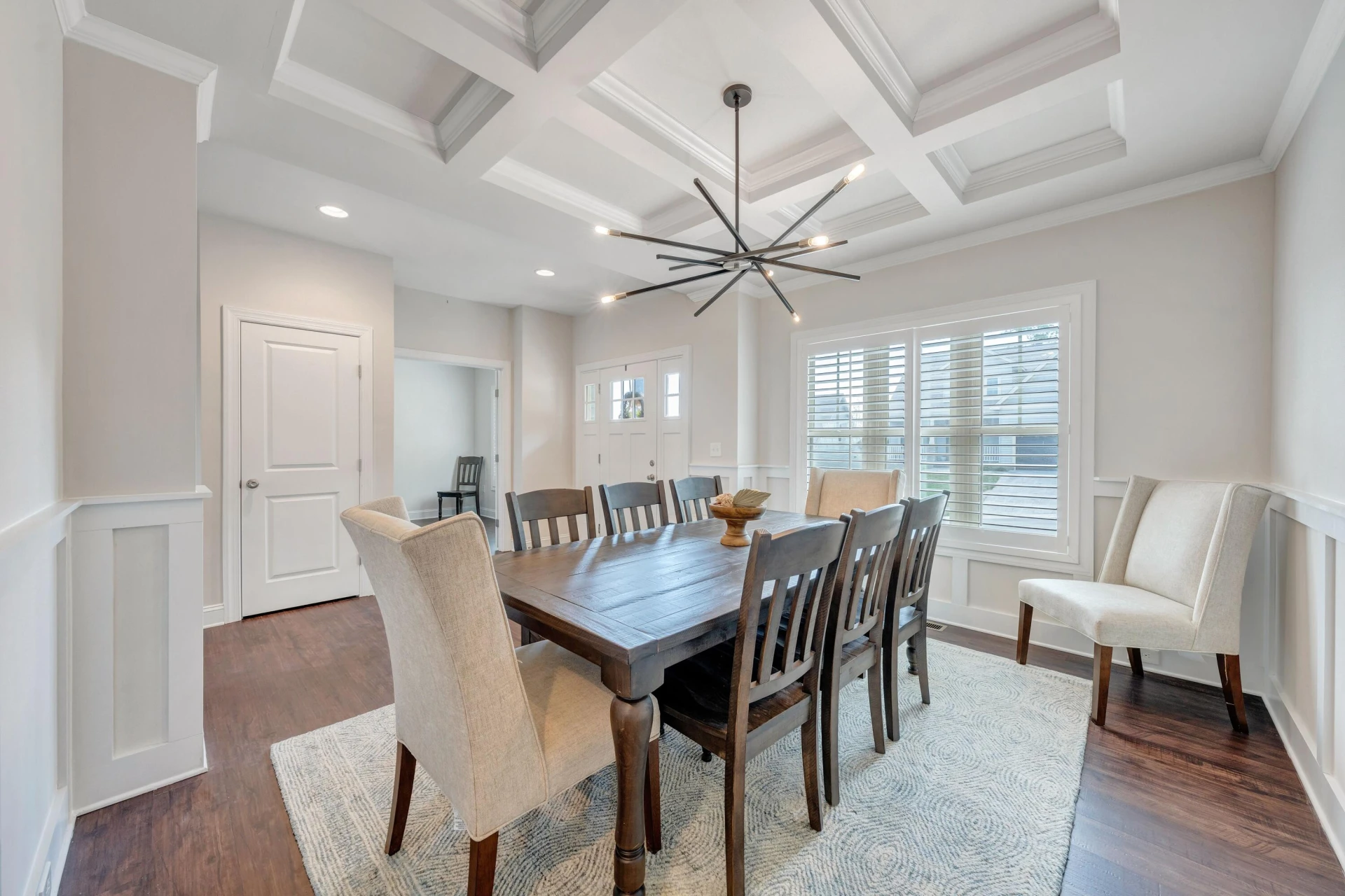 6880 Linn Cove CT - Photo 11