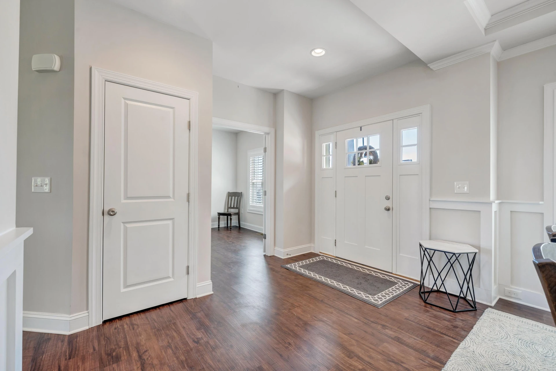 6880 Linn Cove CT - Photo 13