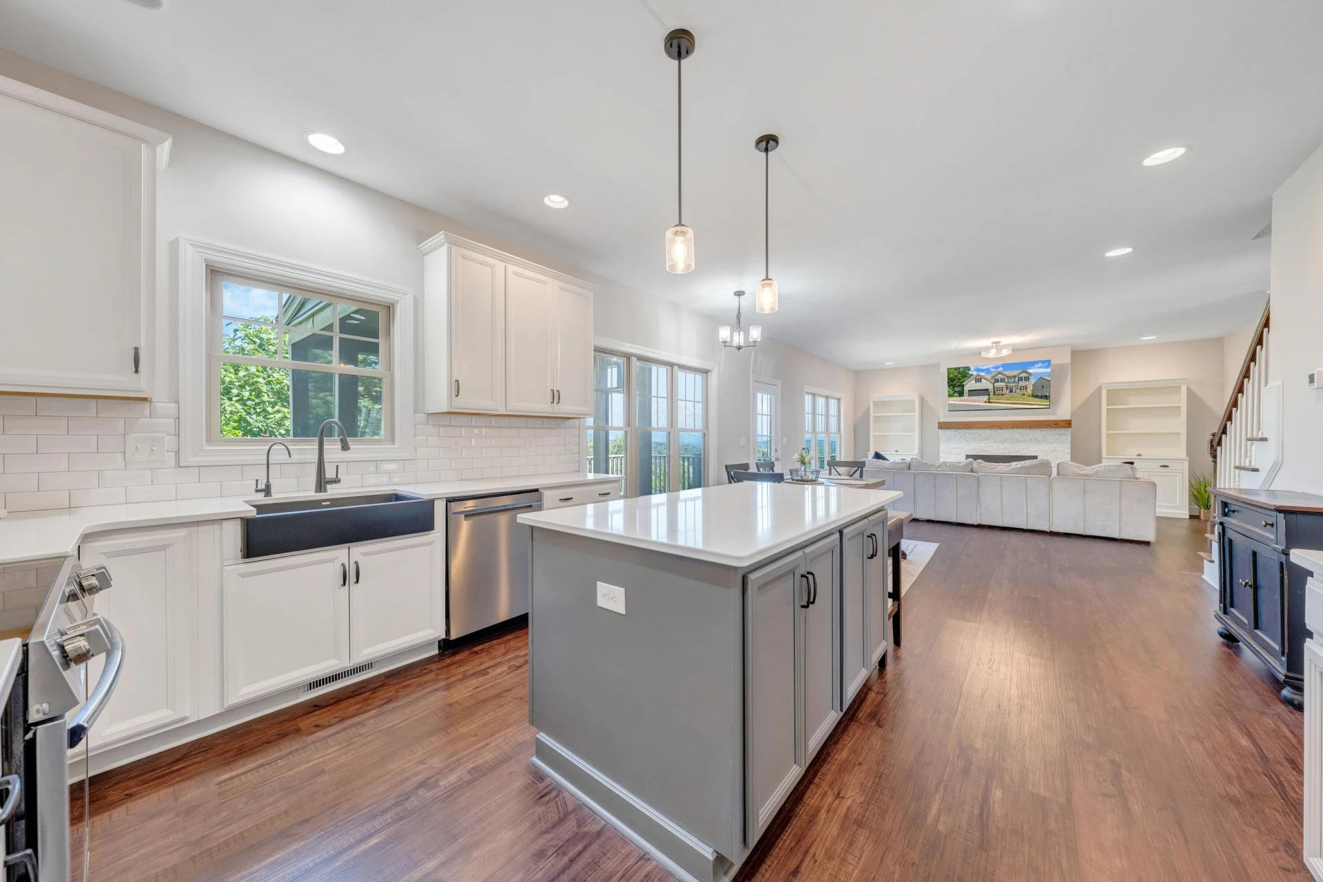 6880 Linn Cove CT - Photo 33