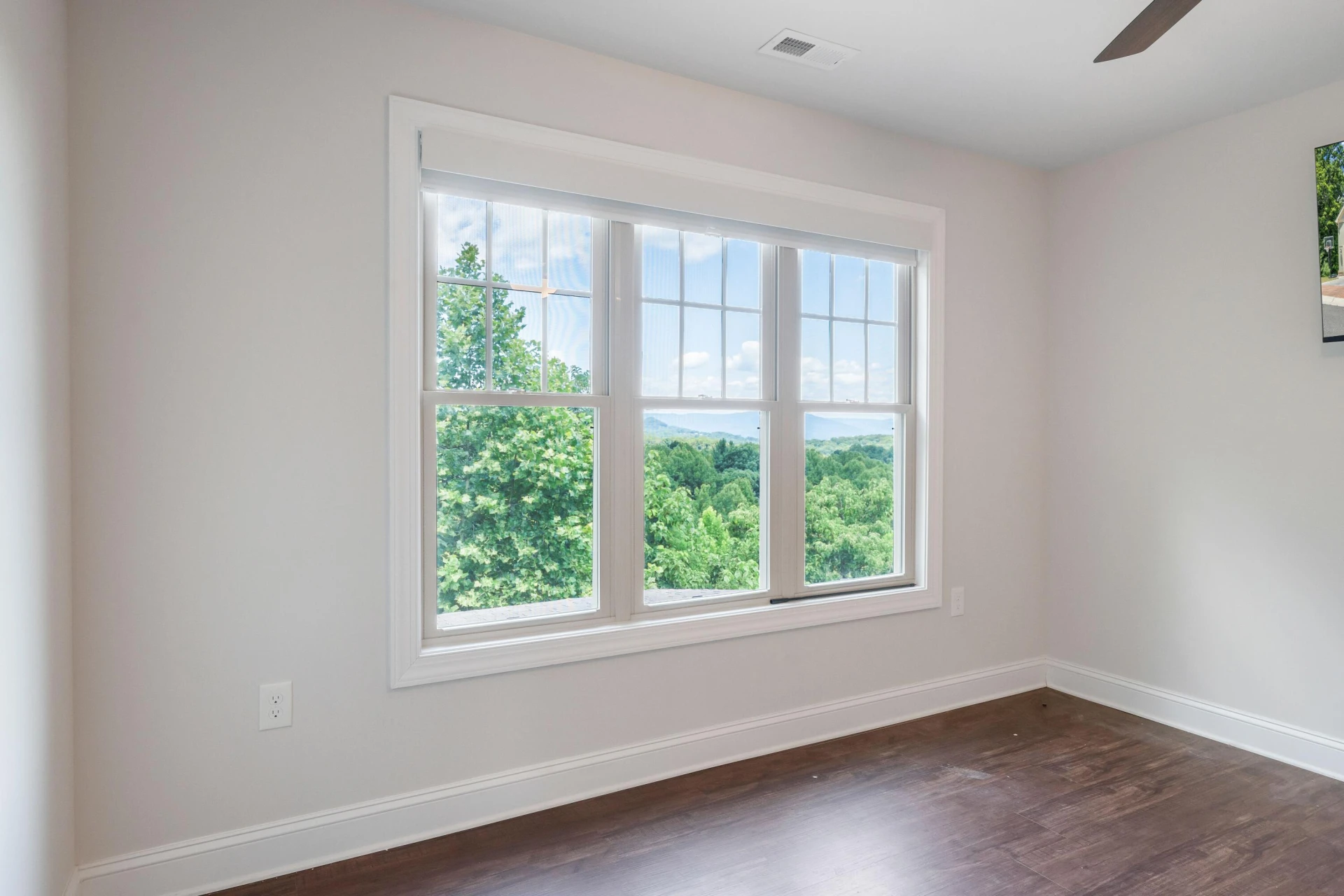 6880 Linn Cove CT - Photo 41