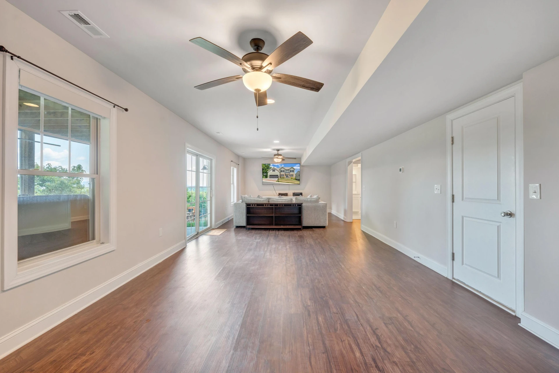 6880 Linn Cove CT - Photo 68