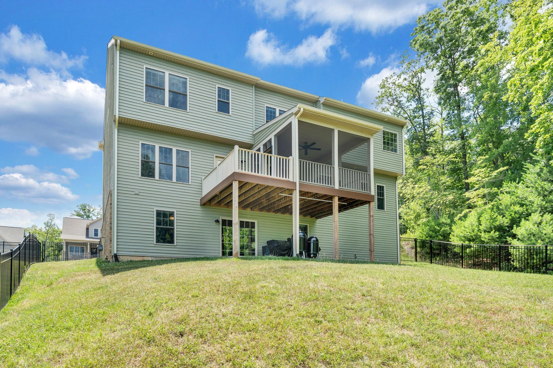 6880 Linn Cove CT - Photo 74