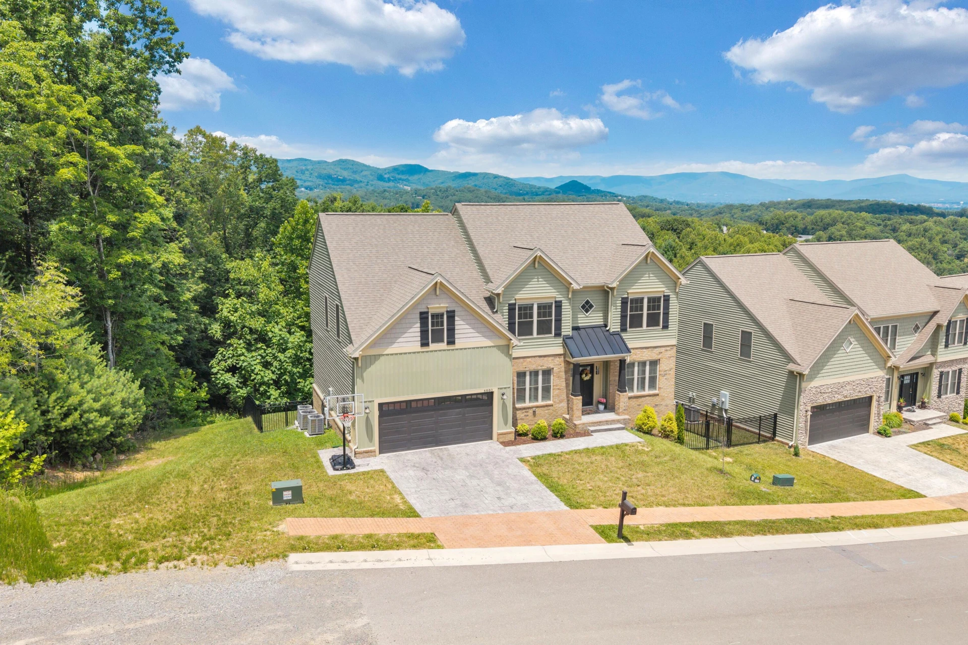 6880 Linn Cove CT - Photo 76