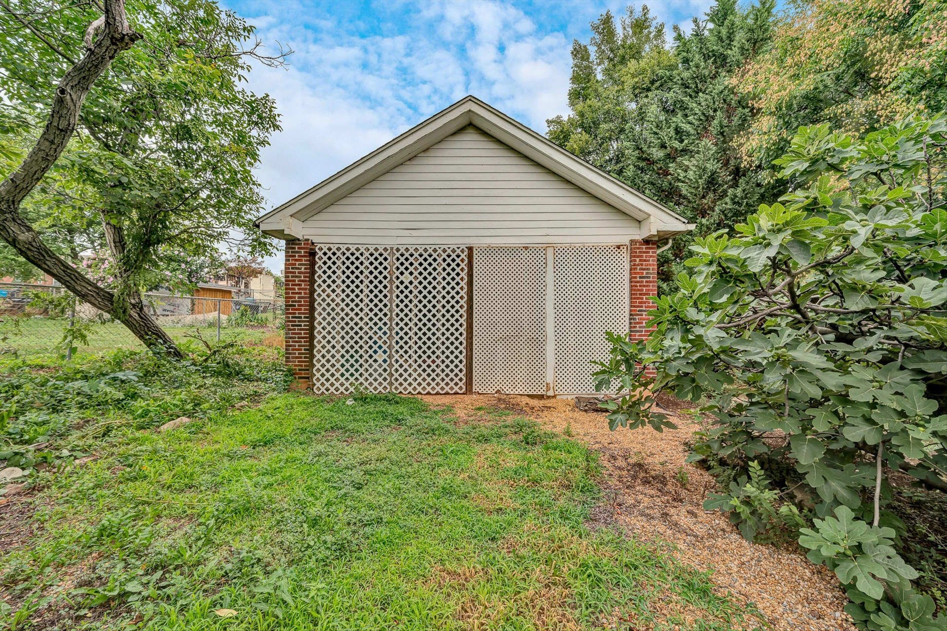 2704 Floraland DR NW - Photo 24