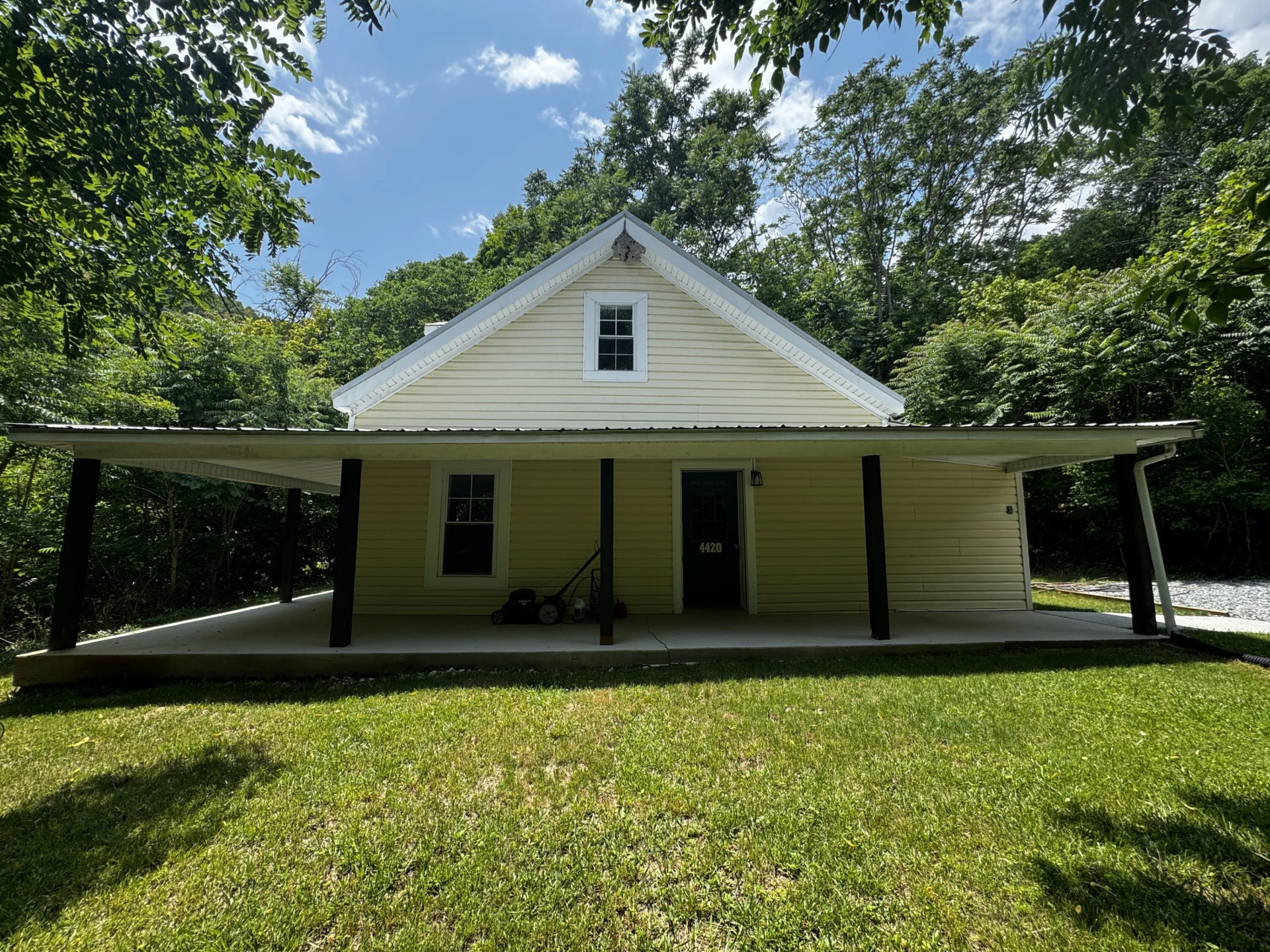 4420 Seneca Hollow RD