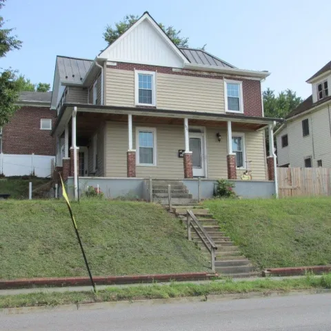 627 Bullitt AVE SE, Roanoke, VA, 24013